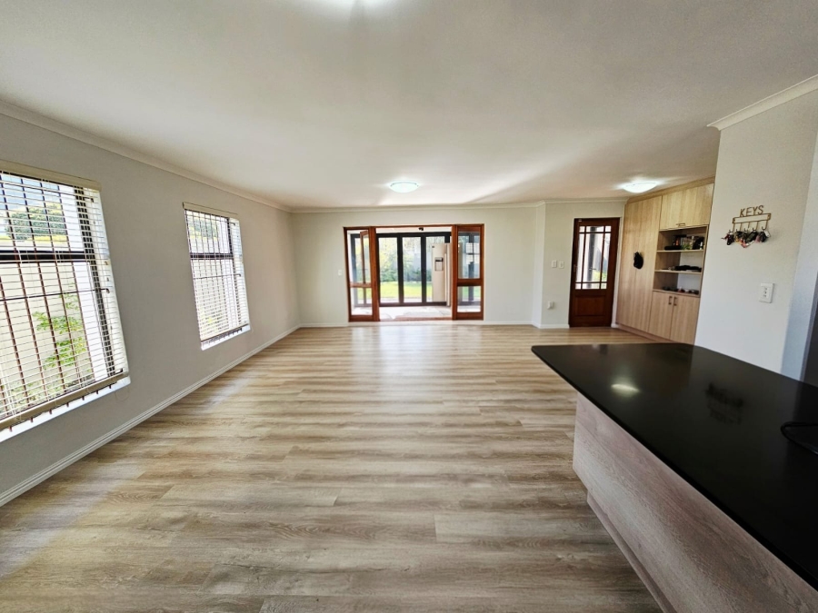 3 Bedroom Property for Sale in Kleinmond Western Cape